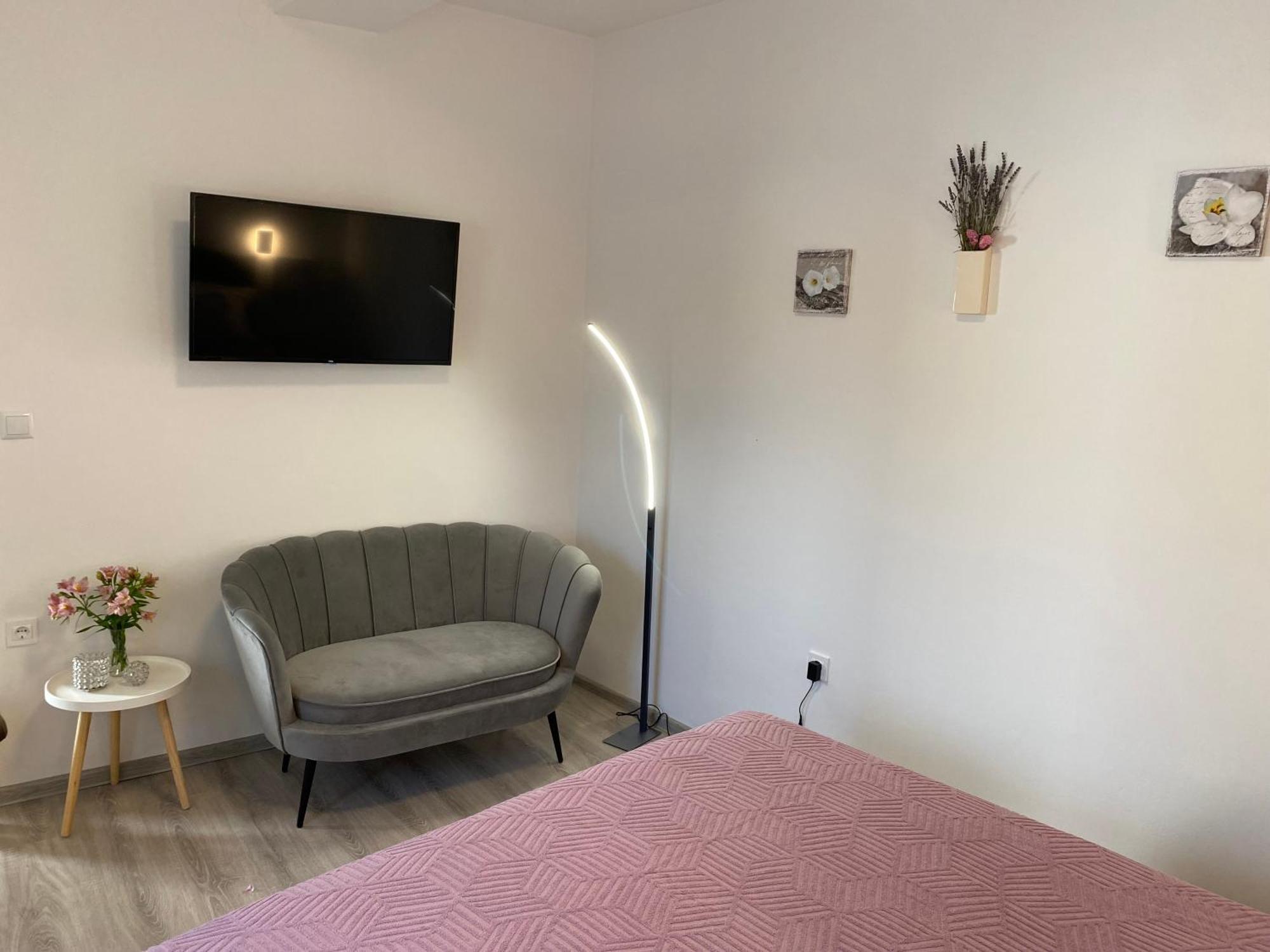 Apartments Dalia House Хвар Экстерьер фото
